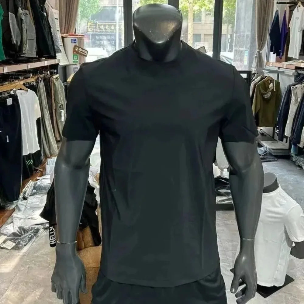 Trendy American casual over the knee sports shorts for boys in summer, with multiple options for loose quarter length training